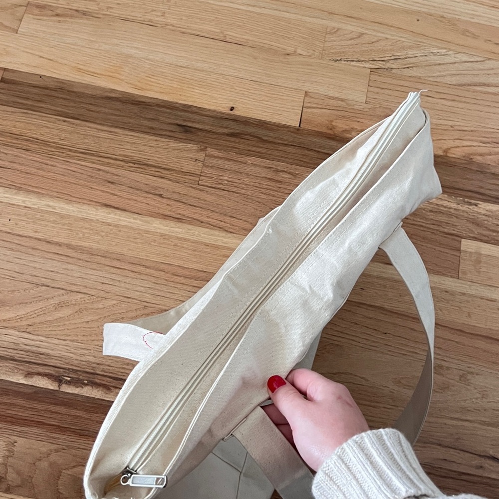 Nike Tote Bag - Picture 4 of 4